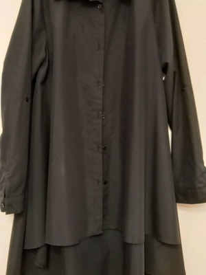 Black shirt like new, size M / 38 / 10