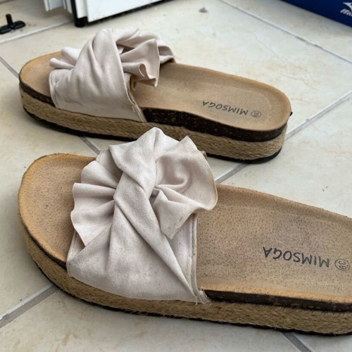 Flatform beige Luigi used