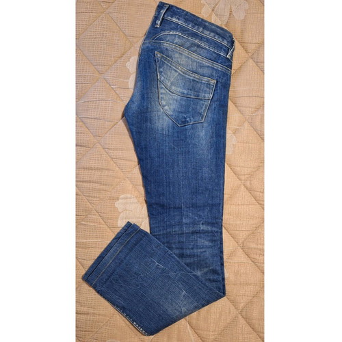 Blue jeans used