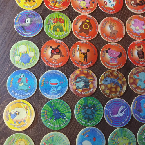 Pokemon tazos set with 36 flat and 5 3D tazos