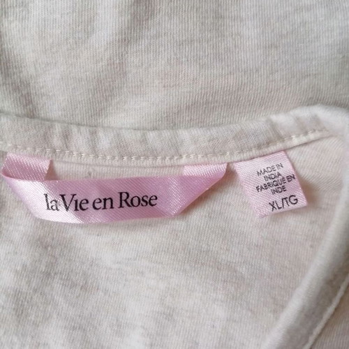 La Vie en Rose top with built-in bra XL, like new