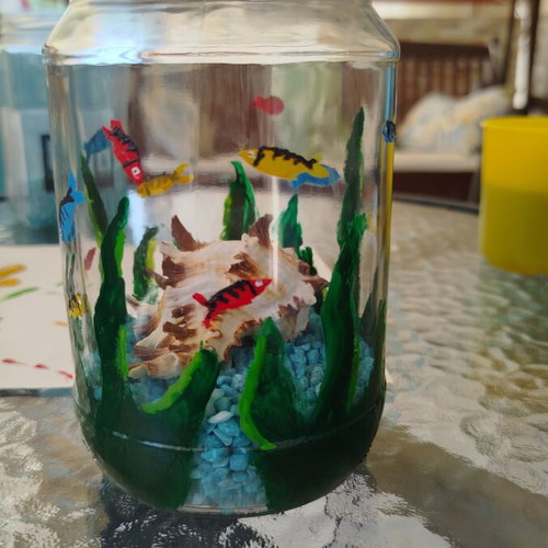 Decorative vase with painted underwater scene and real shell, new