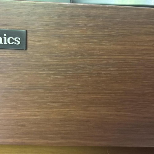 Technics SL-25B vintage automatic belt-drive turntable used