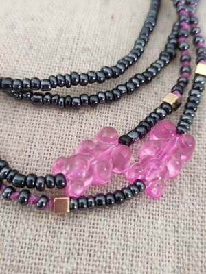 Glasses Chain with Haribo Pink Beads like new