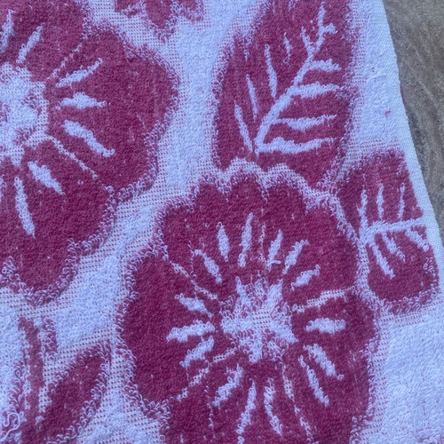 Large beach towel like new 1.85x1.43 m