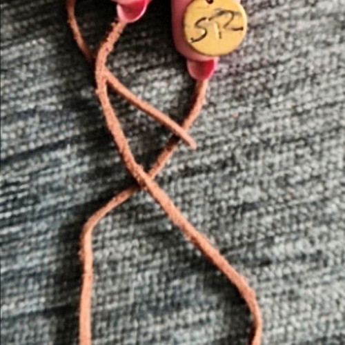 Stella & Dot R Star Necklace like new, natural suede, adjustable
