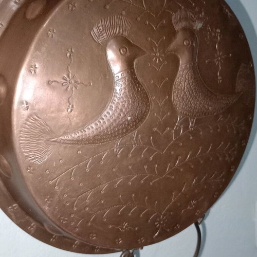 Decorative copper plate like new with beautiful design