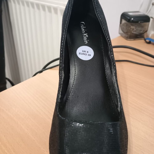 Calvin Klein Peep Toe Pumps Black Size 39 Like New