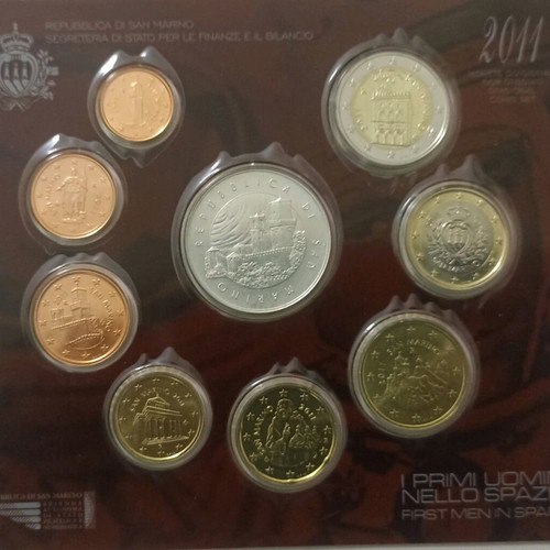 San Marino 2011 coin set and silver commemorative First Men in Space new