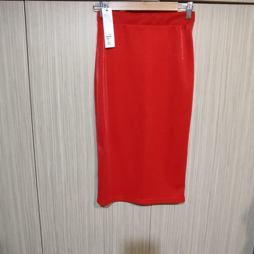 JusTop skirt new, elastic shiny midi