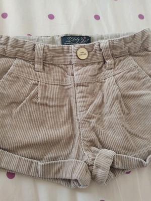 Μπεζ κοτλέ σορτσάκι Zara Baby Girl σαν καινούργιο για 18-24 μηνών