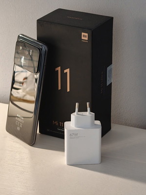 Xiaomi 11 Ultra 12GB RAM 256GB σαν καινούργιο με 3 θήκες και φορτιστή