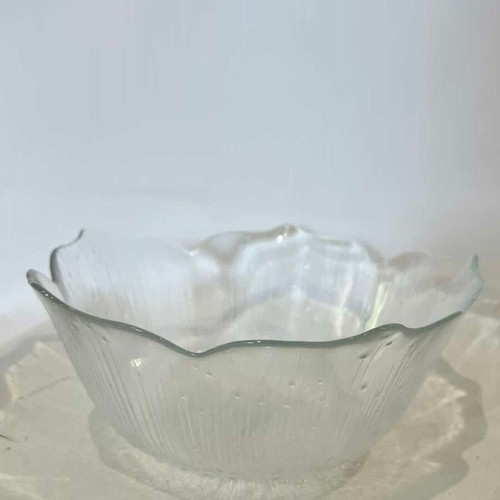 Arcoroc France Lotus vintage set of 6 glass bowls used