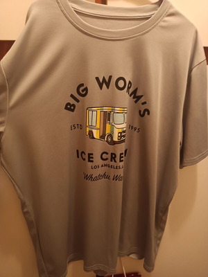 Men's T-shirt 3XL like new, gray, ice cream truck design