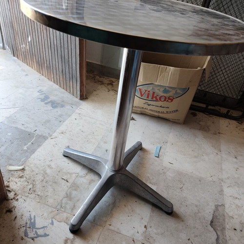 Round galvanized table 60 cm, like new, pack of five