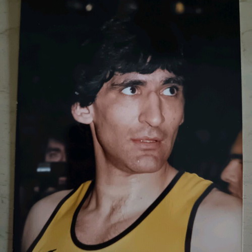 Authentic photo of Panagiotis Giannakis basketball player of Aris Thessaloniki like new