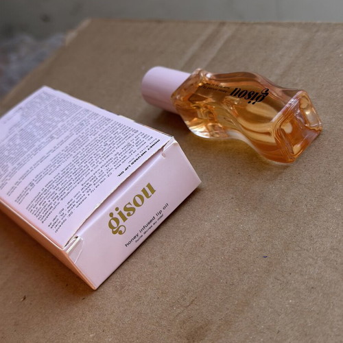 Gisou Infused Honey Gold Lip Oil new unused
