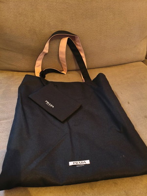 Prada bag and wallet like new, black and pink