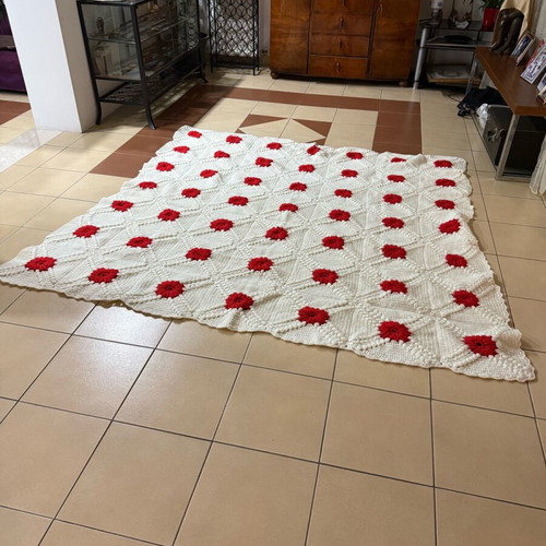 Handmade blanket like new for double or single bed