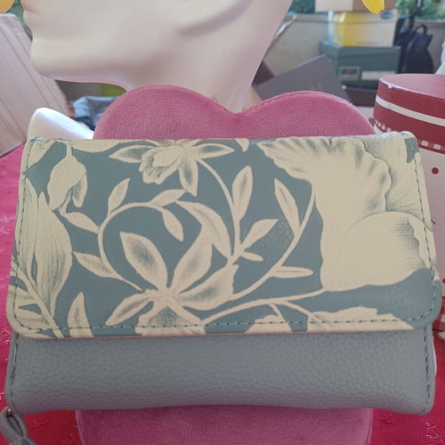 Blue Floral Wallet with Wrist Strap like new