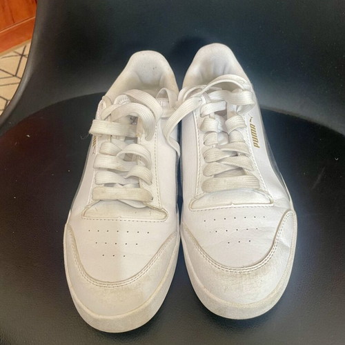 Puma Shuffle Leather Sneakers like new, white with black stripe and gold logo