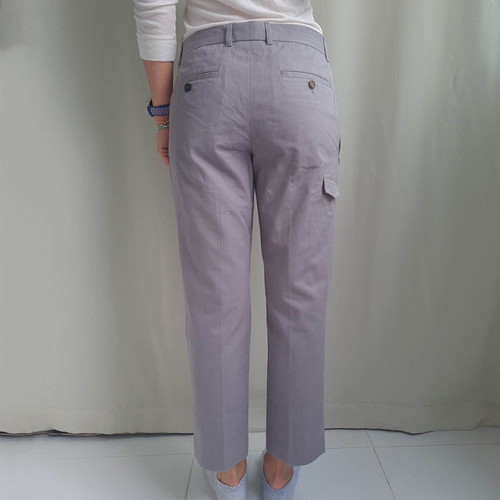 Nicole Farhi women's chino capri pants size S W28 L25, gray