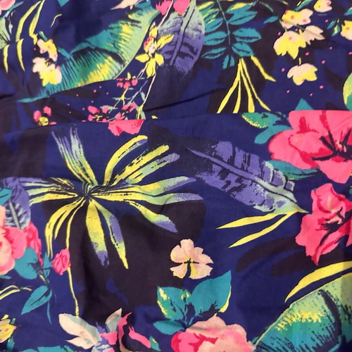 Floral skirt and blouse set for girl 11-12 years like new, blue