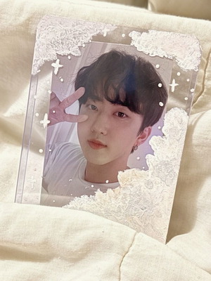 Changbin Stray Kids Photocards like new with toploader