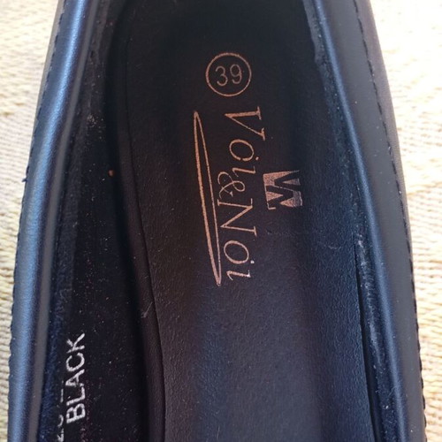 Black Voi & Noi pumps size 39
