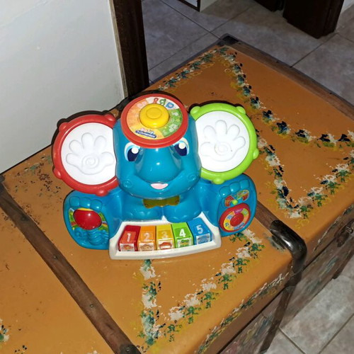 Elephant toy used, unknown issue