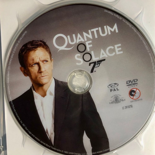 Quantum of Solace DVD used, action, adventure, subtitles