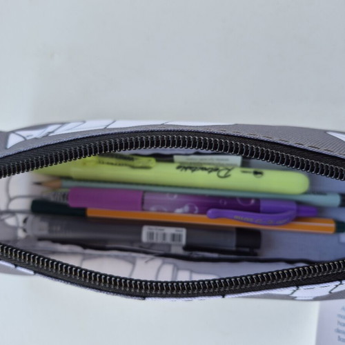 Pencil Case new with rhinoceros design, 20 cm