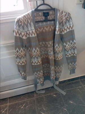 Women's cardigan like new, size L, gray and beige