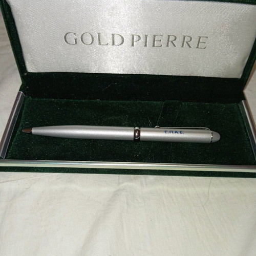 Gold Pierre collectible silver-plated pen new from 1979 with case