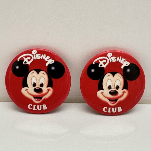Disney Club pins like new from 90s Mega show