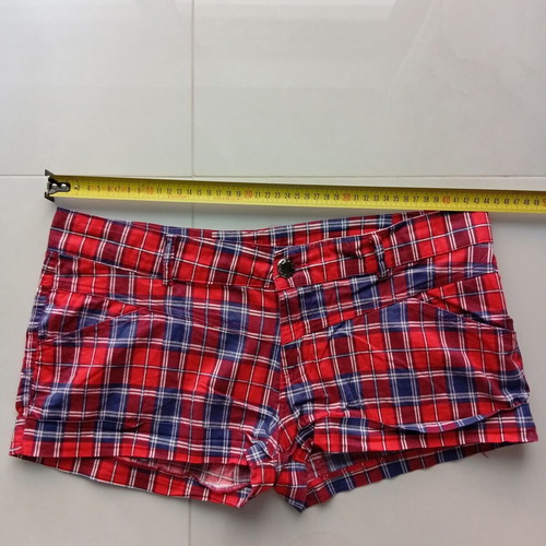 Shorts like new, size L 40 12, plaid pattern