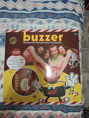 Buzzer electronic board game new, family quiz fun 12+