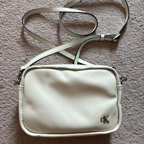 Calvin Klein shoulder bag new, white