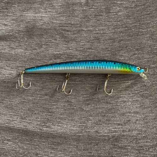 Long Jerk Minnow fishing lure, 17 cm