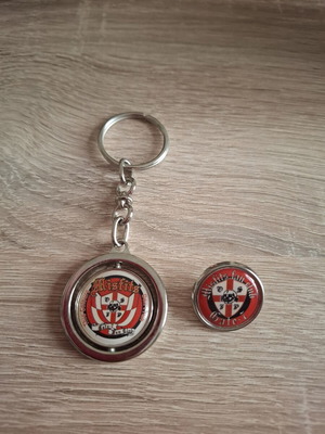Misfits Gate 7 Olympiakos Set new, badge and keychain