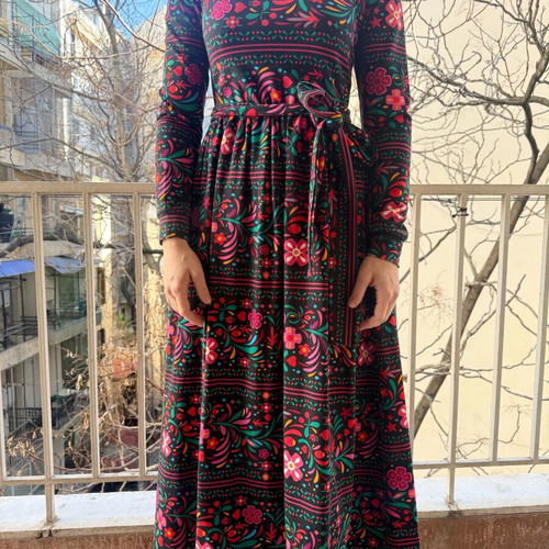 Karavan dress new, black multicolor, size S