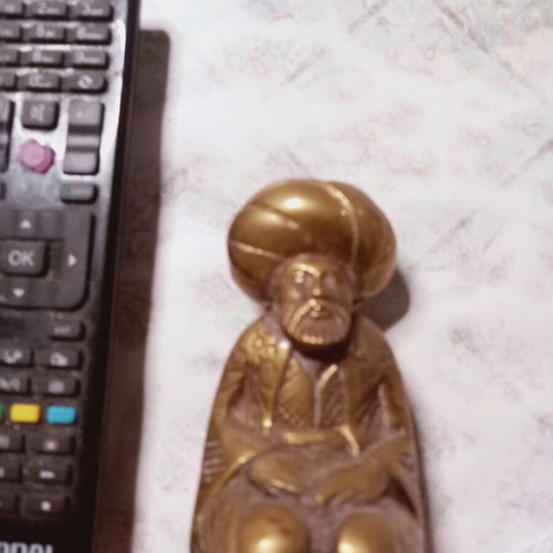 Bronze figurine decorative like new