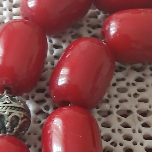 Old bakelite komboloi, 30 cm, 35 grams, 22 beads