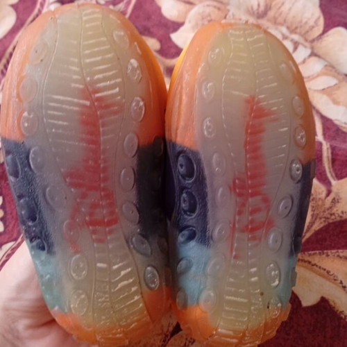Winnie Disney water shoes size 25 like new