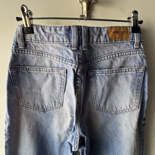 Bershka blue jeans like new, size XXS