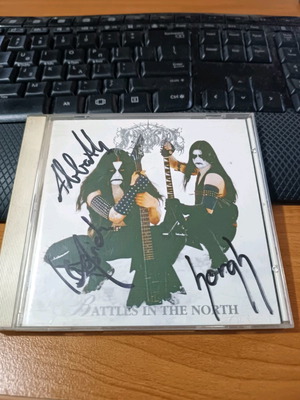 Cd album Immortal battles in the north υπογεγραμμένο από όλο το συγκρότημα