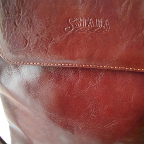 Brown shoulder bag made of genuine leather like new