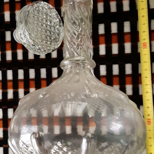 Carafe old used for wine or liqueurs