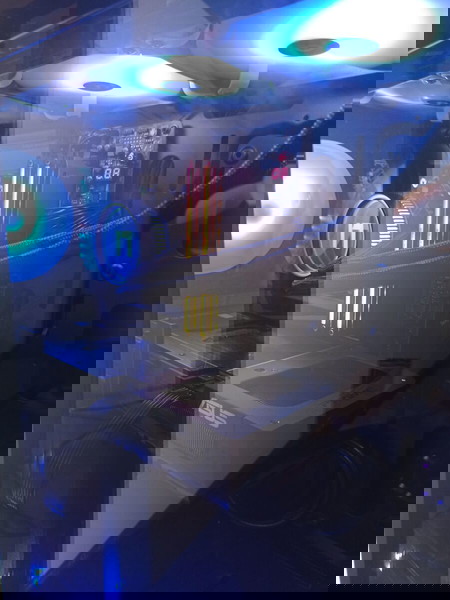 ΠΩΛΕΙΤΑΙ ΚΑΙΝΟΥΡΙΑ RAM DDR5 6000 Mhz RGB 64 GB ΣΕ ΠΟΛΥ ΧΑΜΗΛΗ ΤΙΜΗ !!!