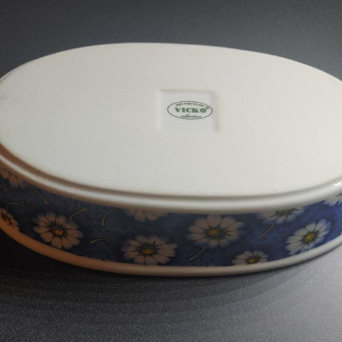 Porcelain bakeware new, set of 2, Vicko fine porcelain